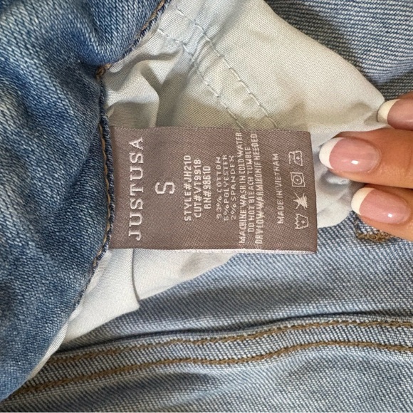 Just USA Women’s Blue Jean Shorts Size Small - Picture 3 of 4